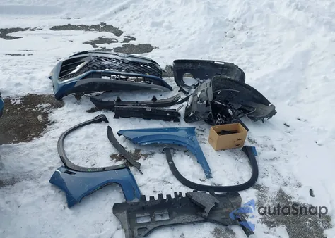 2025 Volkswagen Tiguan 2.0T Sel R-Line z USA, uszkodzony, nr VIN 3VVLR7RM3SM014848